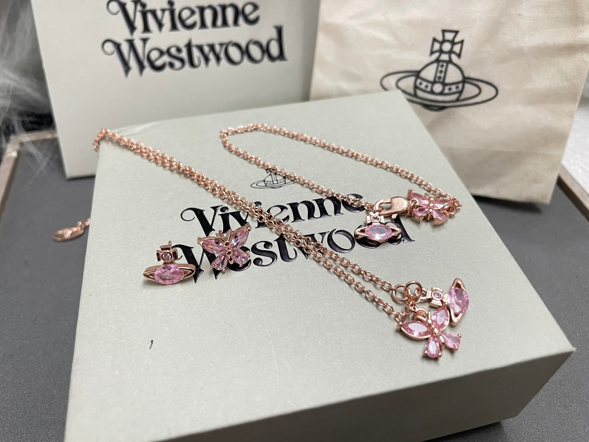 NO:103212,The Queen Mother Crystal Butterfly series is available in stock, and there are other models in the future, Queen Mother Crystal Necklace, Queen Mother Craft Bracelet, necklace, bracelet19860909西太后水晶蝴蝶系现货,后续还有其他款,西太后项链西太后手链,necklace,bracelet,Jewelry