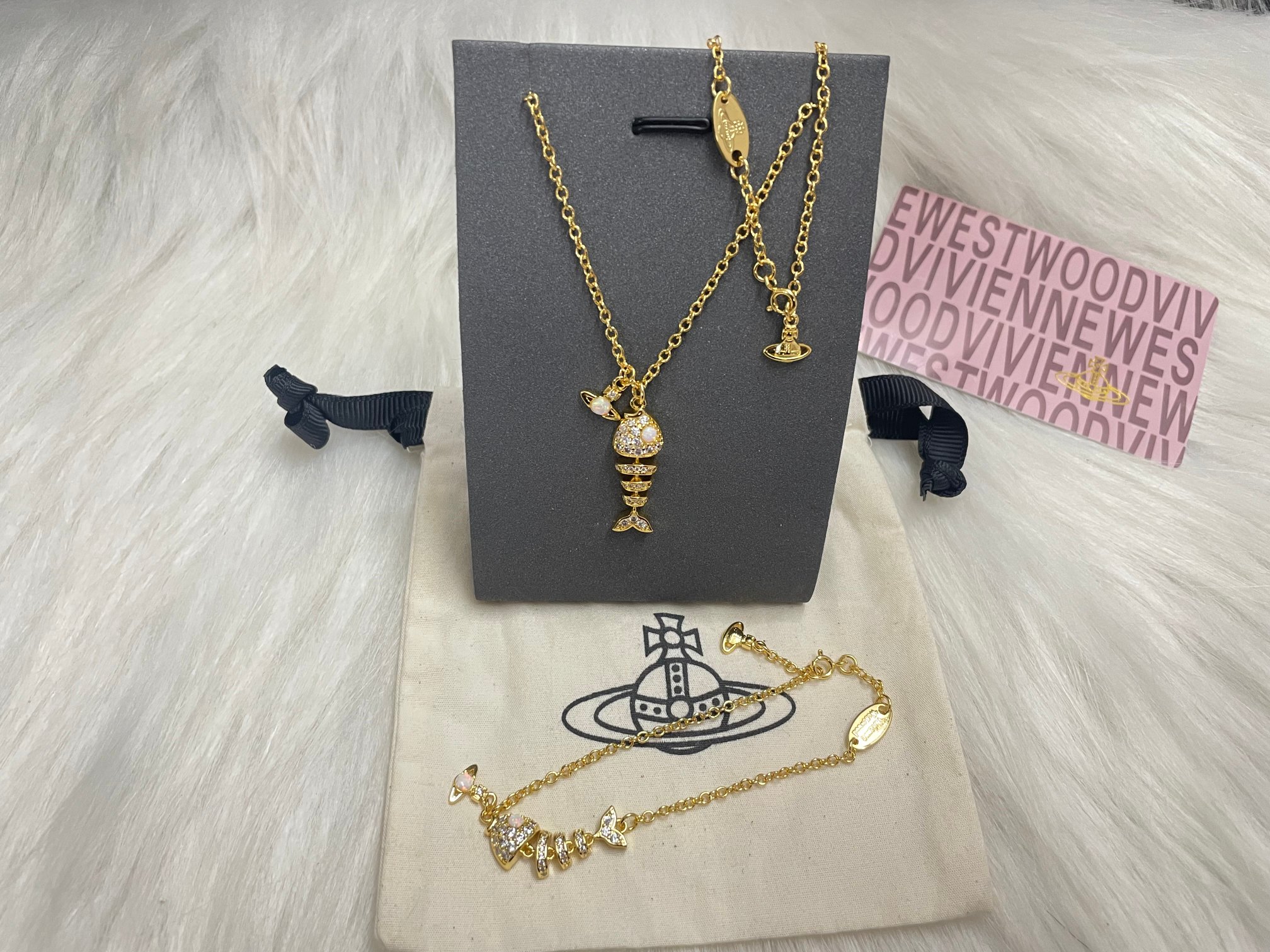 NO:103153,The Queen Mother of the West in summer new product Opalite small fish bones series necklace bracelet, Queen Mother of the West necklace, Queen Mother of the West bracelet, necklace, bracelet19860909西太后夏季新品欧珀石小鱼骨头系列项链手链,西太后项链西太后手链,necklace,bracelet,Jewelry