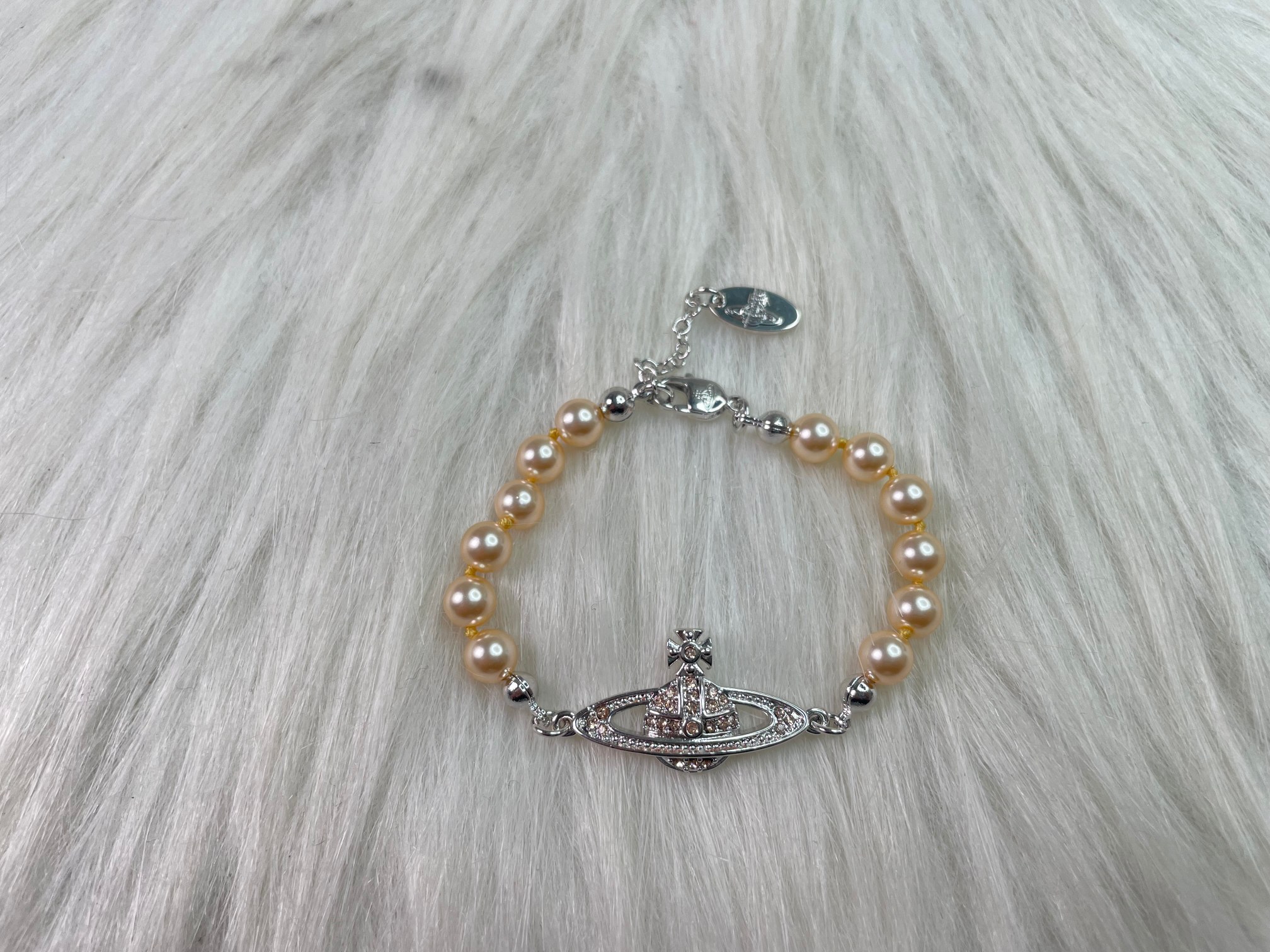 NO:103093,90 necklaces 80 bracelets Queen Mother's new color combination Saturn pearl necklace bracelet set champagne color pearls with champagne color diamonds Queen Mother's necklace Queen Mother's bracelet, necklace, bracelet1986090990项链80手链西太后新款配色土星珍珠项链手链套装一香槟色珍珠配香槟色钻,西太后项链西太后手链,necklace,bracelet,Jewelry