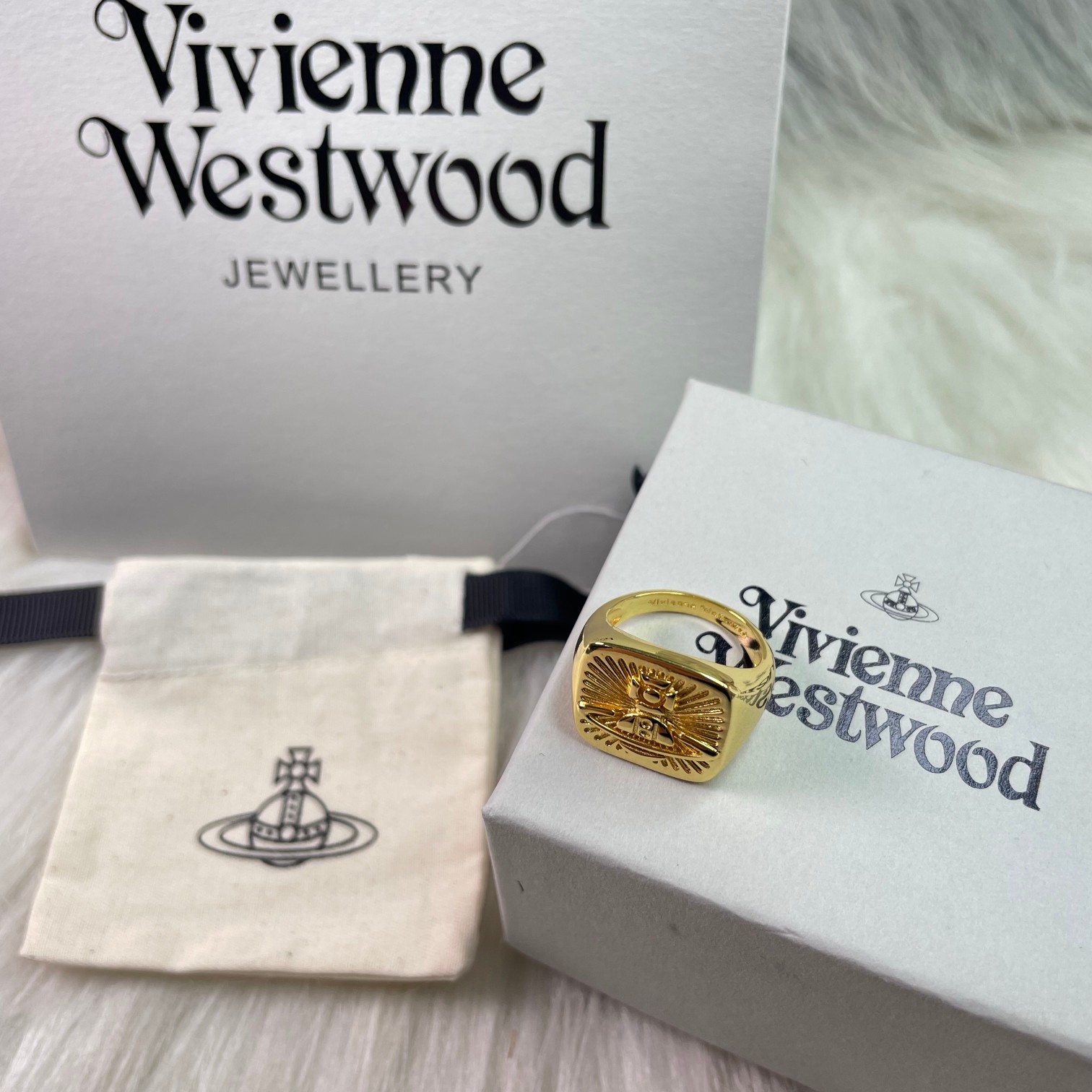 NO:103080,Vivienne Westqueen Queen Vivienne Square Fire Lacquer Saturn Ring Personality, Queen Mother Ring, ring19860909Vivienne Westqueen西太后薇薇安 方形火漆土星戒指个性,西太后戒指,ring,Jewelry
