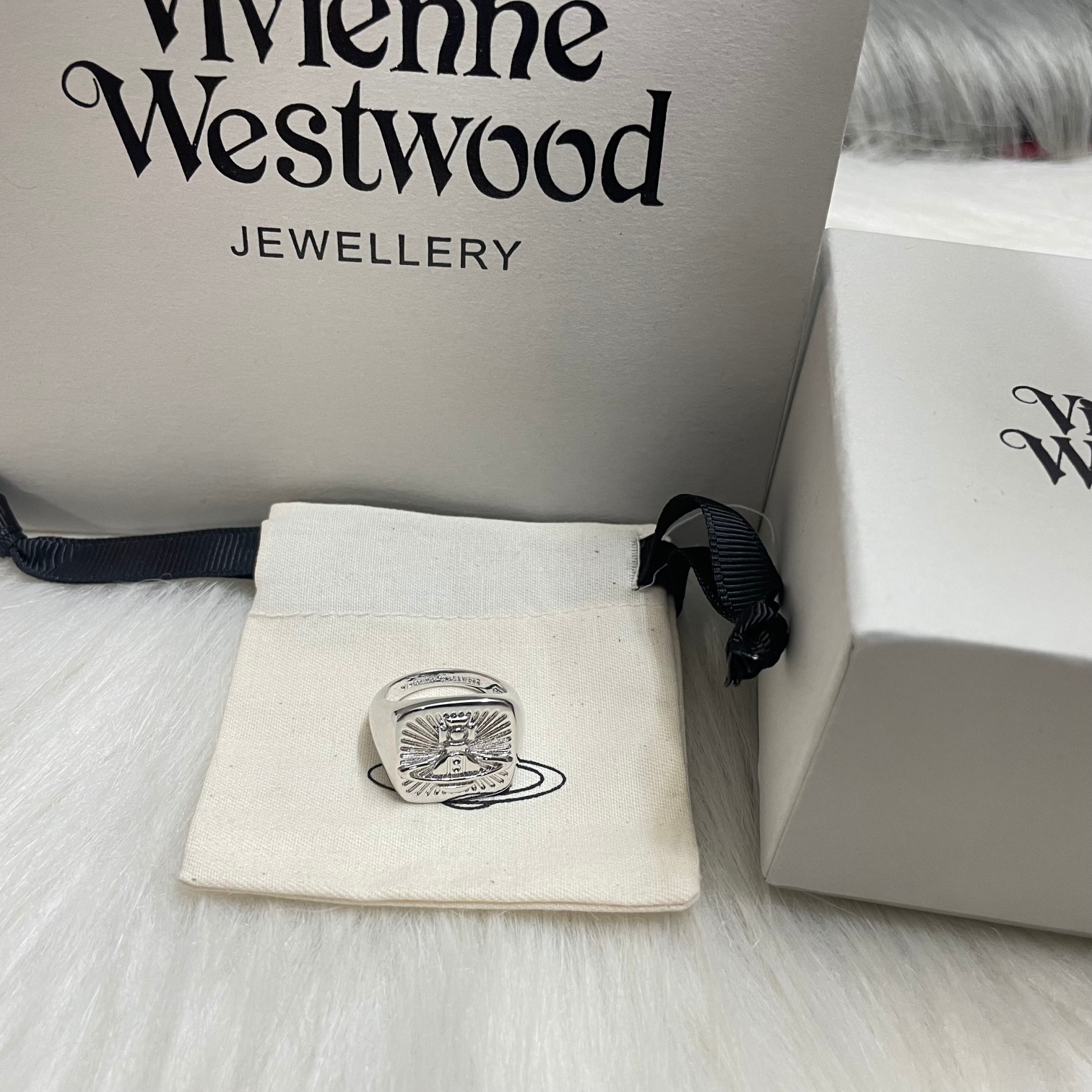 NO:102933,Vivienne Westqueen Queen Vivienne Square Fire Lacquer Saturn Ring Personality, Queen Mother Ring, ring19860909Vivienne Westqueen西太后薇薇安 方形火漆土星戒指个性,西太后戒指,ring,Jewelry