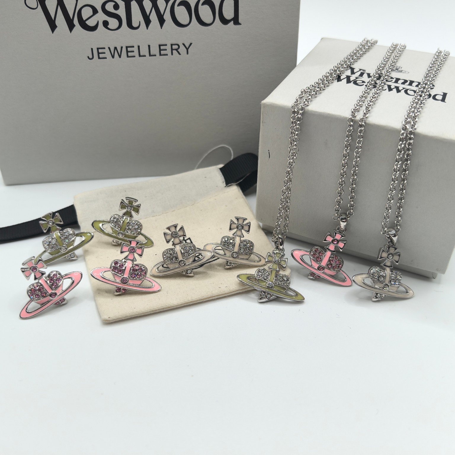 NO:102946,Queen Mother of the Cities Lady Saturn versatile classic logo heart necklace, Queen Mother of the Cities Necklace Queen Mother of the Cities earrings, necklace19860909西太后女士土星百搭经典徽标心形项链,西太后项链西太后耳钉,necklace,Jewelry