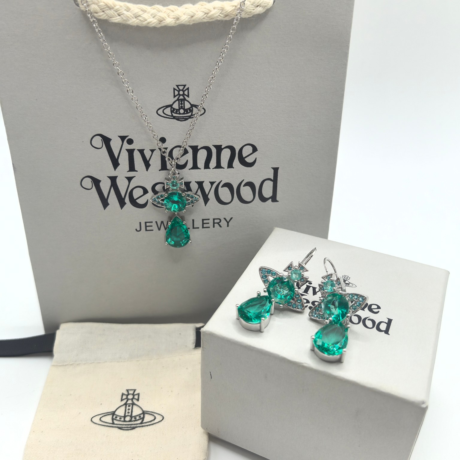 NO:103056,Queen Mother of the Citizen full diamond big zircon Saturn water drop banquet earrings high-end temperament elegant personality versatile earrings emerald, Queen Mother of the Citizen earrings, earrings19860909西太后满钻大锆石土星水滴宴会耳环 高级感气质优雅个性百搭耳饰一祖母绿,西太后耳钉,earrings,Jewelry