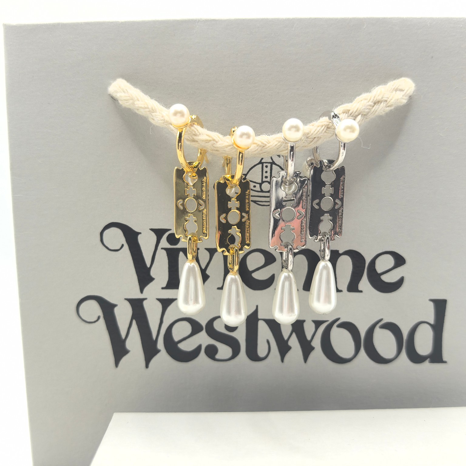 NO:102565,Vivienne Westqueen Queen Mother Vivienne Saturn Small Circle Blade Pearl Earrings, Queen Mother Earrings19860909Vivienne Westqueen西太后薇薇安 土星小圈刀片珍珠耳饰,西太后耳钉,Jewelry