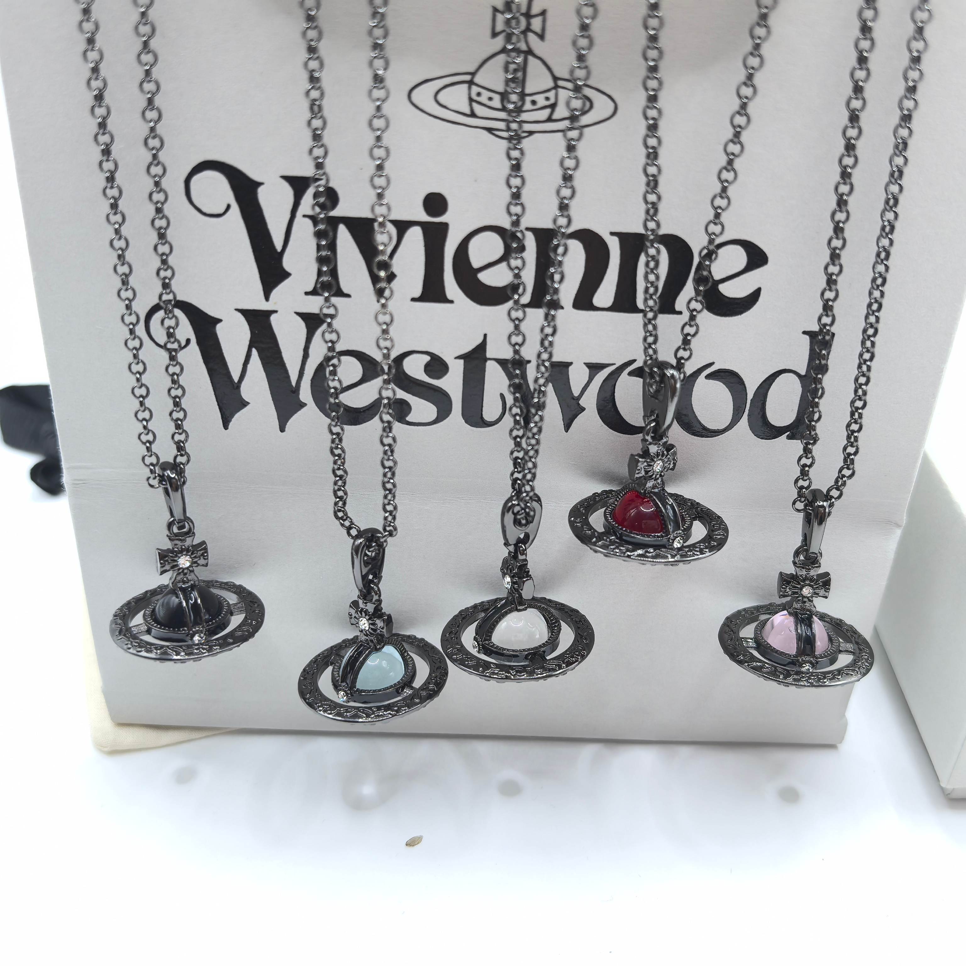 NO:102632,Three-dimensional medium retro carved gun black purple red ORB medium number Saturn necklace, Queen Mother's necklace, necklace19860909立体中号复古雕花枪黑紫色红色ORB中号号土星项链,西太后项链,necklace,Jewelry