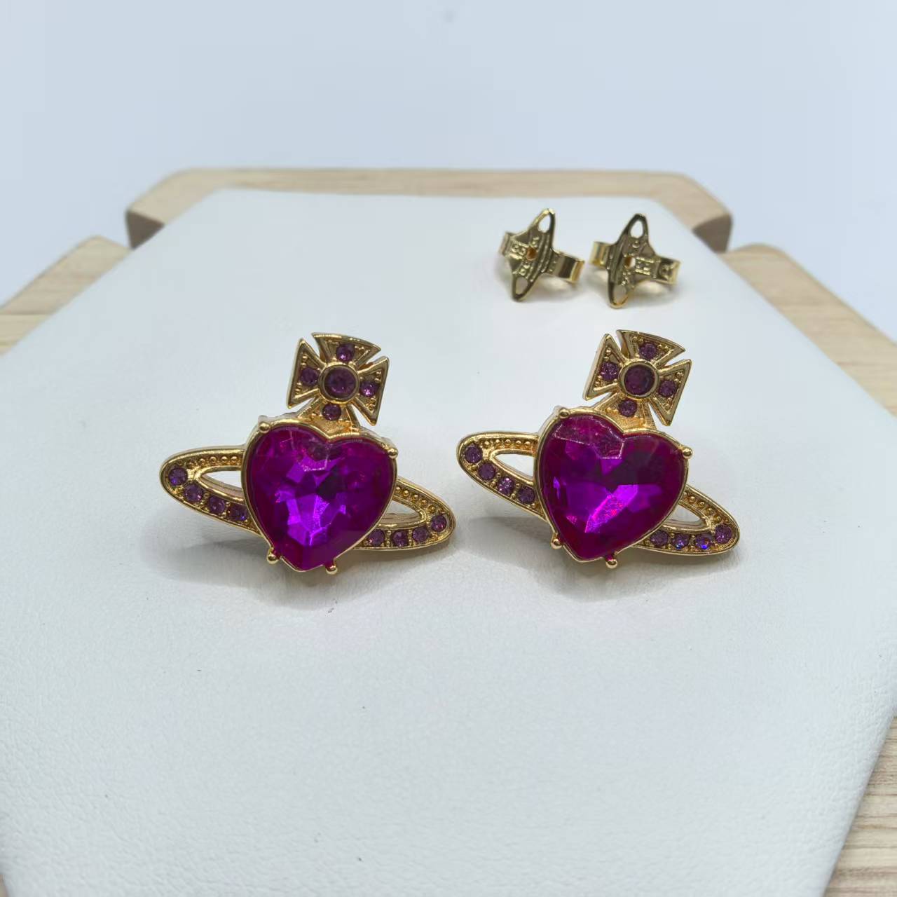 NO:639371,Queen Mother Vivian Love Earrings - Purple Red Zircon, Queen Mother Earrings19860909西太后薇薇安爱心耳钉一紫红锆石,西太后耳钉,Jewelry