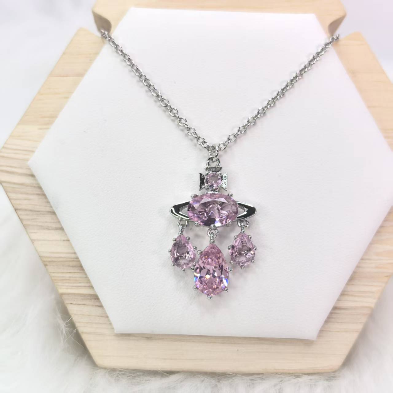 NO:104573,Queen Mother Pink Water Drop Zircon Dream Catching Net Necklace Earrings, Queen Mother Necklace Queen Mother Earrings, Earrings, Necklace19860909西太后粉色水滴锆石捕梦网项链耳环,西太后项链西太后耳钉,earrings,necklace,Jewelry