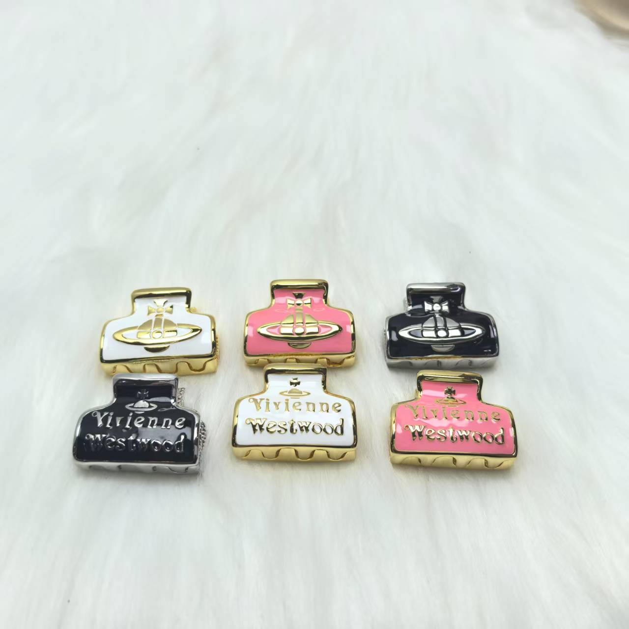 NO:541672,Saturn Queen Mother Climbing Letter Hairpin Women's 2025 new high-end hair accessories headdress women's high-end sense, Queen Mother Climbing Hairpins, hairpins19860909土星西太后小抓夹字母发夹发抓女2025新款高端发饰头饰女款高级感,西太后发夹,hairpins,Jewelry
