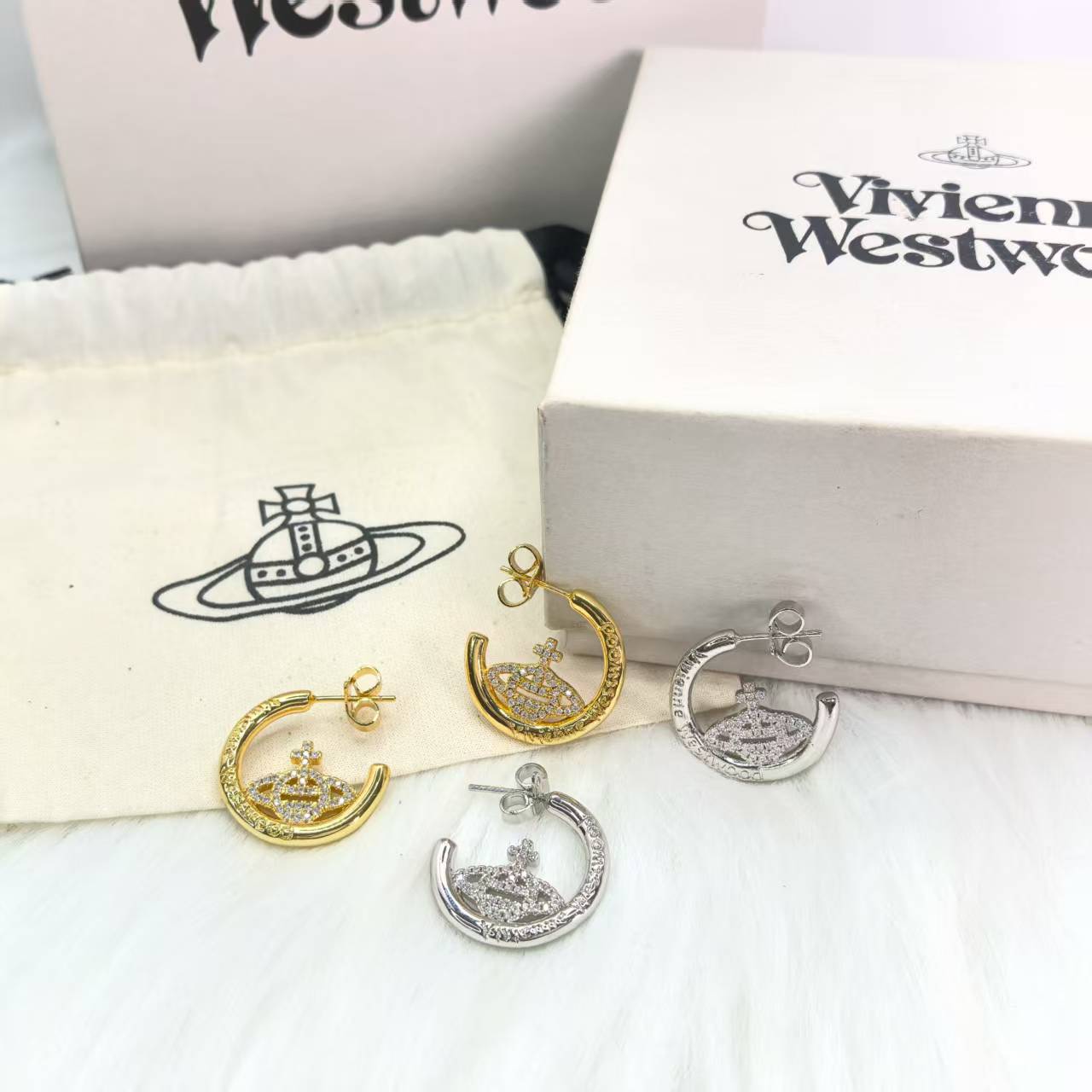 Vivienne Westwood 西太后字母C形微镶土星耳环女小众设计高级感 轻奢百搭耳钉耳饰
