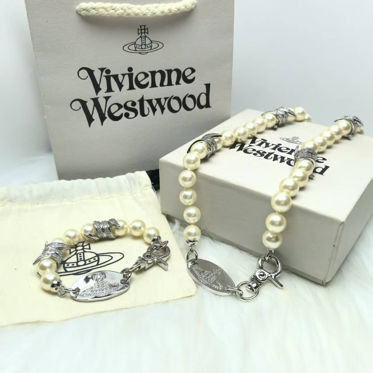 NO:361144,Necklace Bracelet Queen Mother Verena Thorn Pearl Necklace Bracelet Queen Mother Necklace Queen Mother Bracelet Necklace Bracelet19860909项链手链 西太后Verena荆棘珍珠项链手链,西太后项链西太后手链,necklace,bracelet,Jewelry