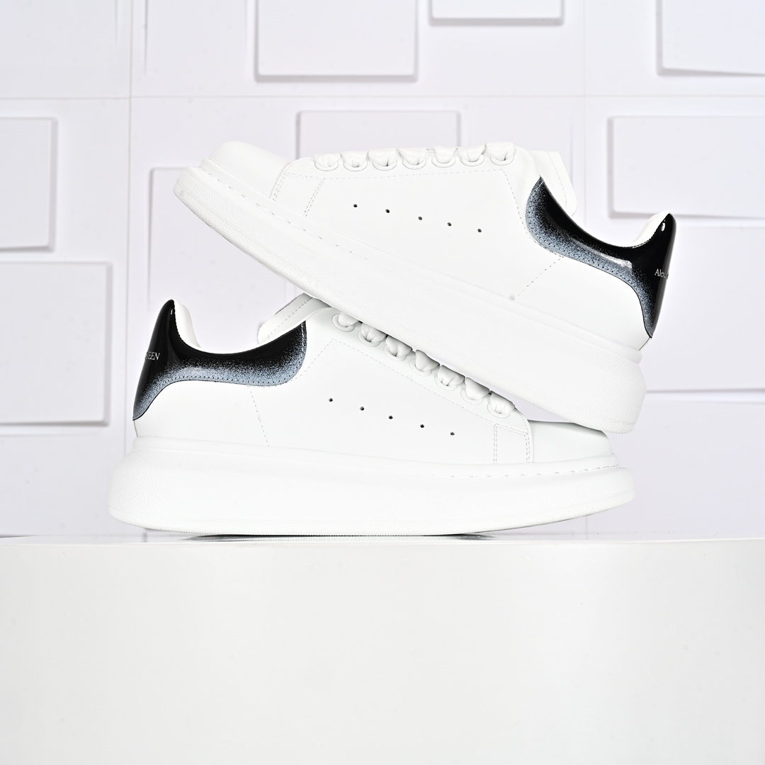 代购指定特别蓝盒版本芯片可扫 Alexander McQueen/亚历山大麦昆 松糕鞋厚底增高小白鞋
