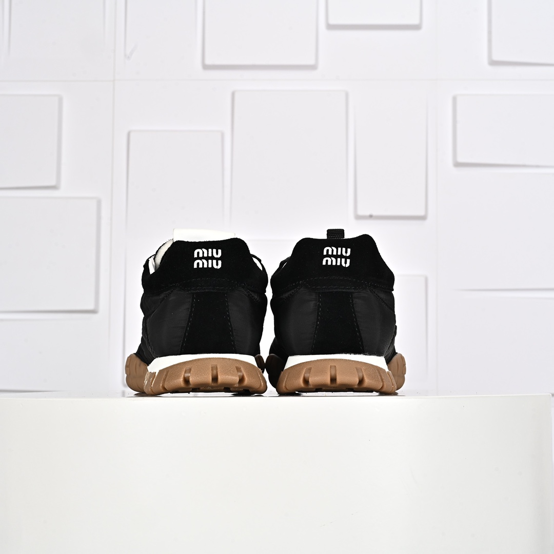 Miumiu 25ss Tyre系列春夏新款 饼干鞋 阿甘鞋休闲运动鞋Miumiu最新爆款