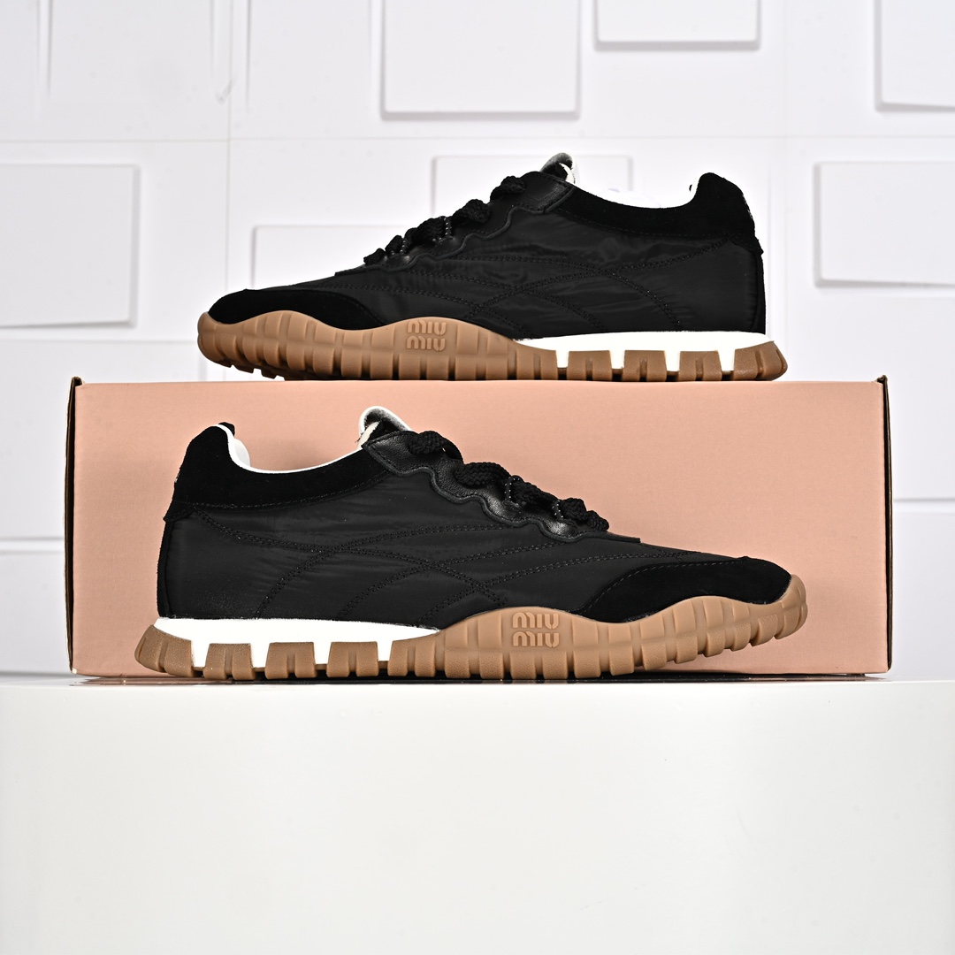 Miumiu 25ss Tyre系列春夏新款 饼干鞋 阿甘鞋休闲运动鞋Miumiu最新爆款