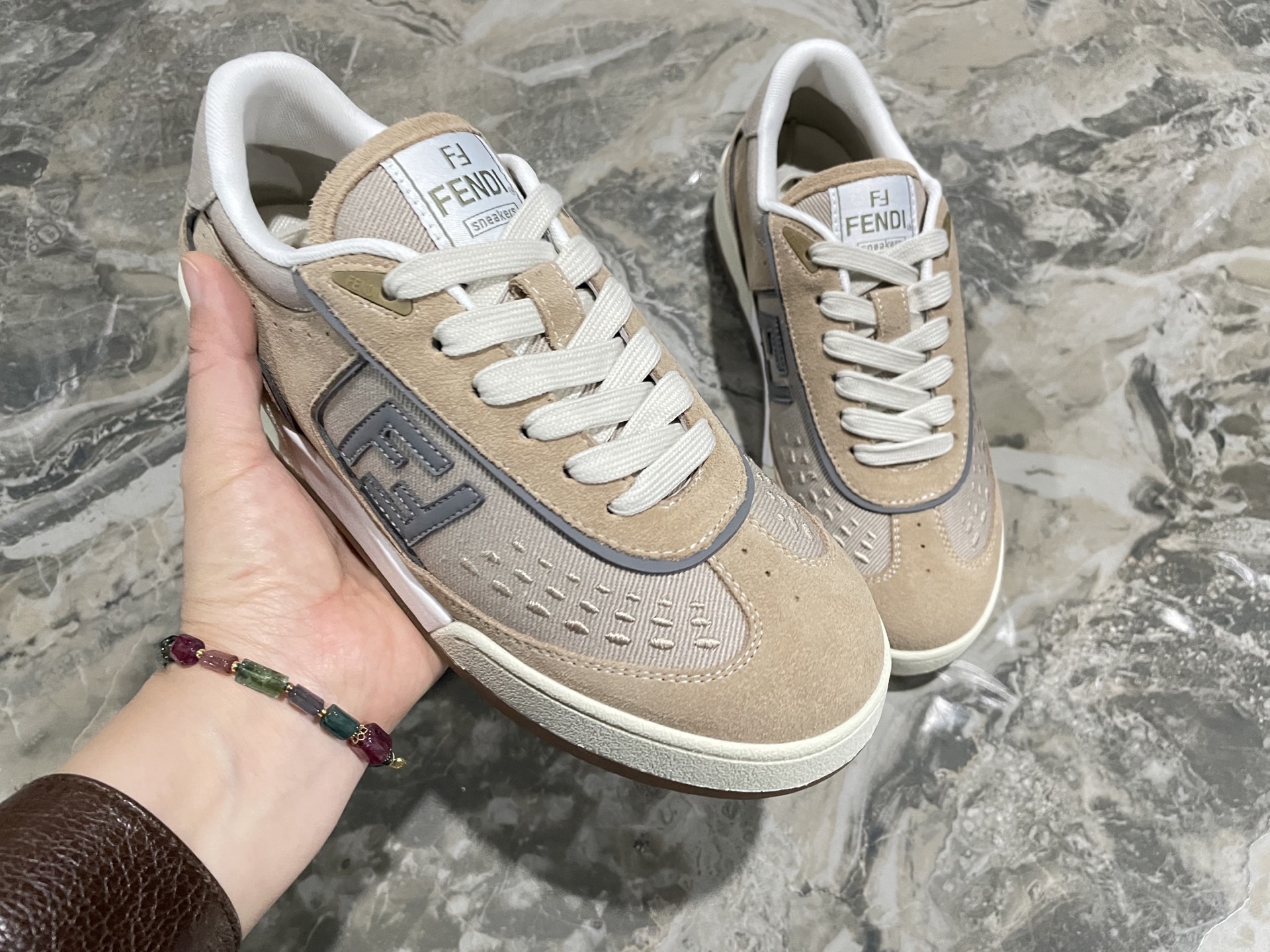 Fendi Style Leather Men's Shoes style reference detail image 5 from source 781738