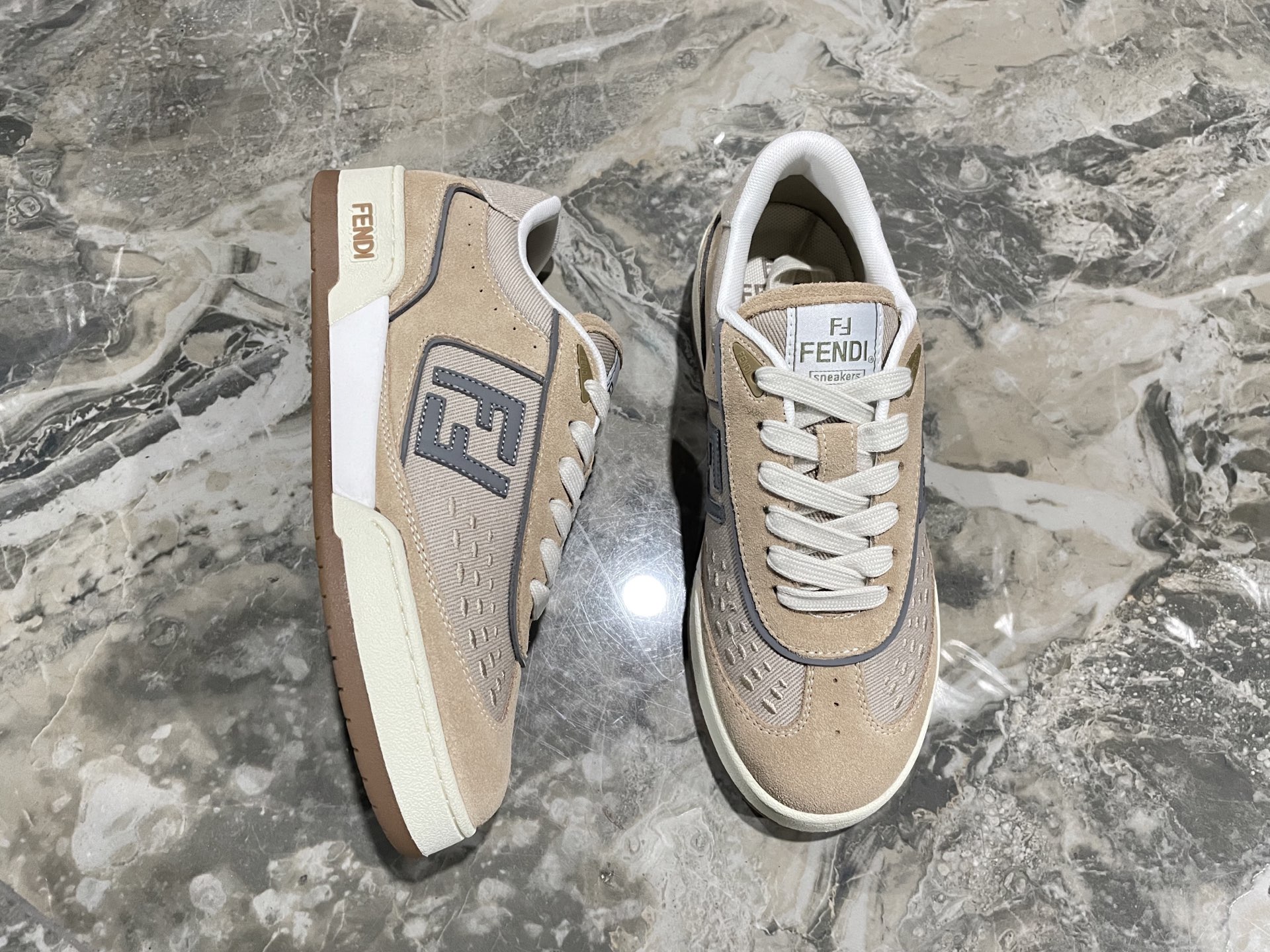 Fendi Style Leather Men's Shoes style reference detail image 8 from source 781738