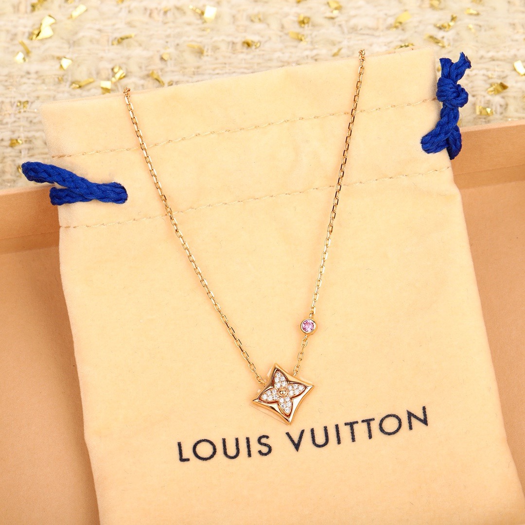 精工版本】LV项链,❗️路易威登推出😍新款限量版 Color Blossom BB Star 项链,18K 金雕琢工致星形 Monogram 2