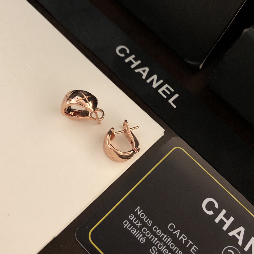 【精工版本】💝💝💝Chanel  香奈儿耳环coco 菱格 💠时尚 耳扣 耳环💖高端定制 原版质感 独家