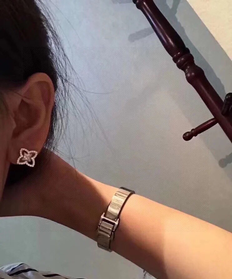 China Replica LV Jewelry LVJ0401-1975