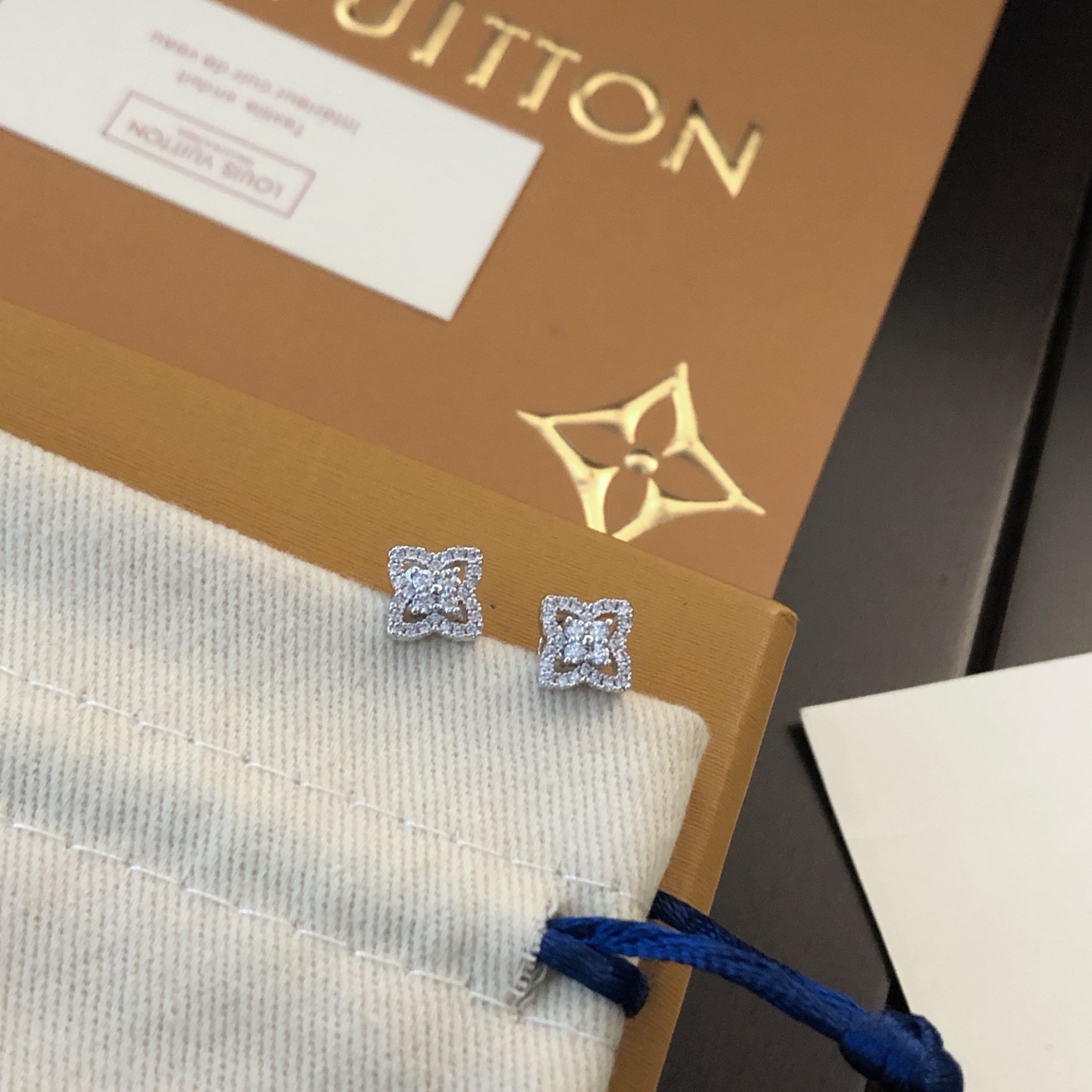 China Replica LV Jewelry LVJ0401-1975