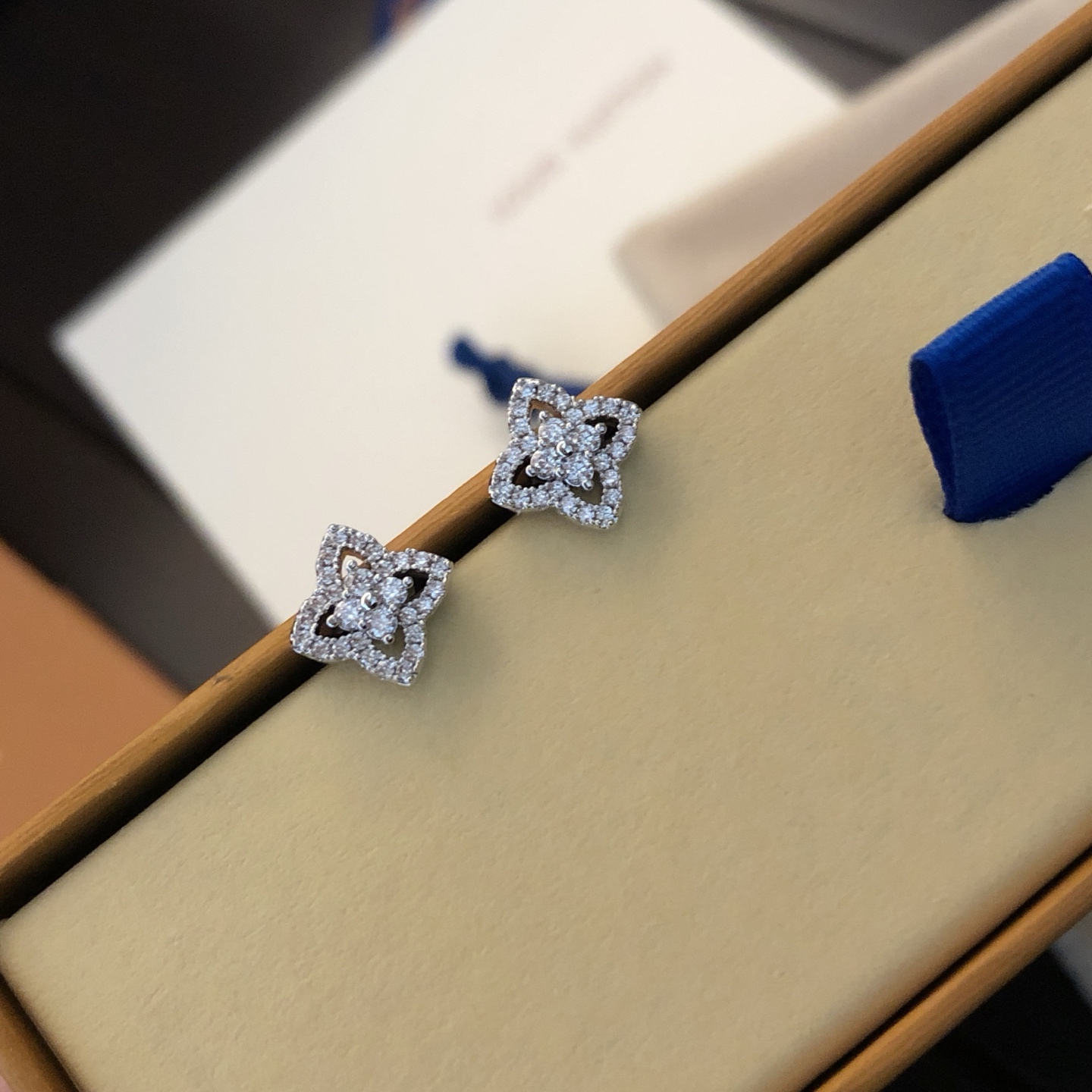 China Replica LV Jewelry LVJ0401-1975