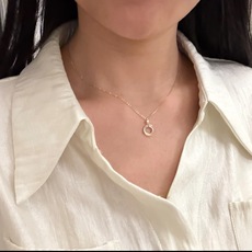 【精工版本】卡地亚项链😍承载着爱意、承诺与祝福,卡地亚TRINITY系列中国大陆限量版三环项链。限量版项 【精工版本】卡地亚项链😍承载着爱意、承诺与祝福,卡地亚TRINITY系列中国大陆限量版三环项链。限量版项
