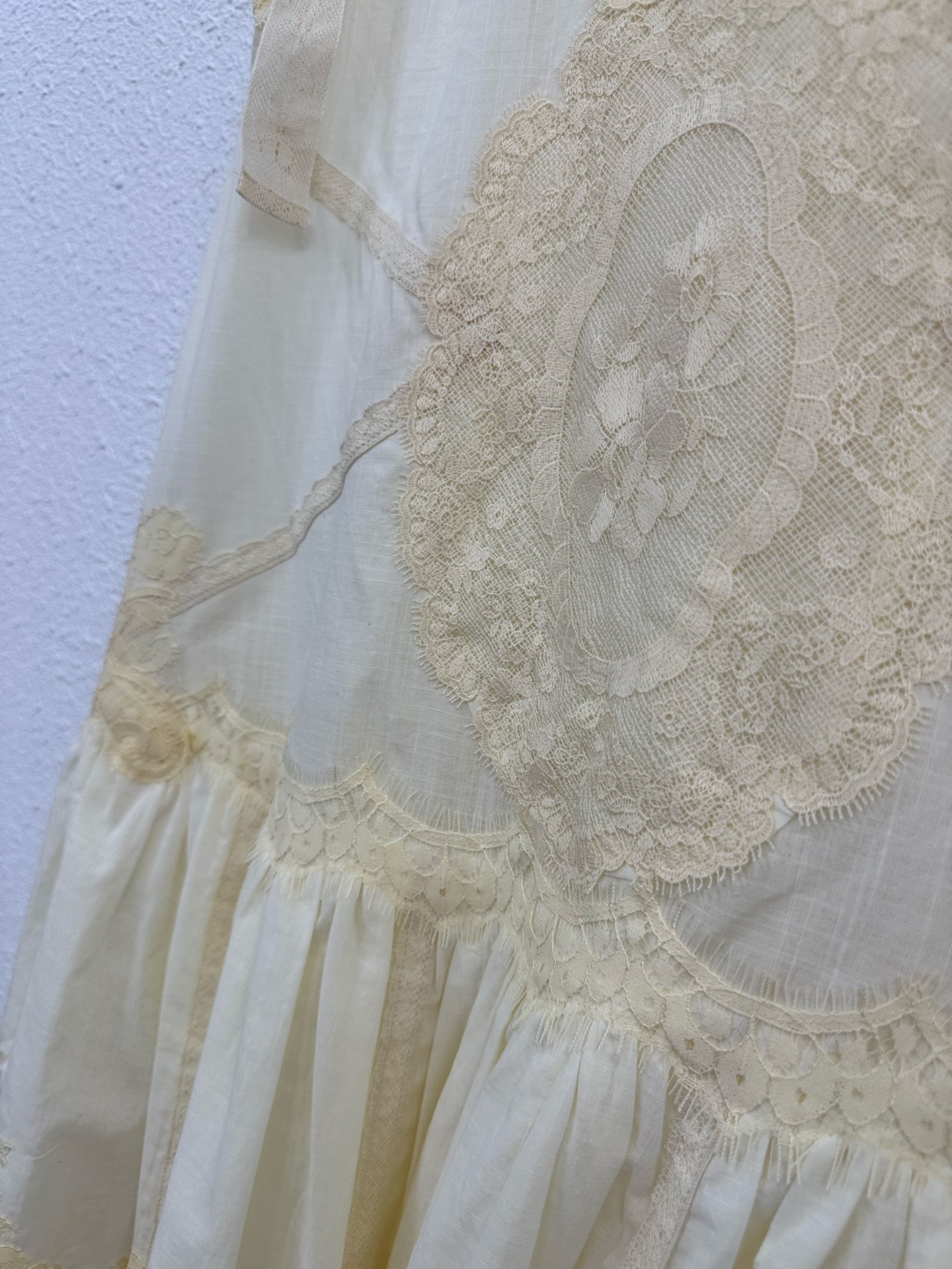 Elegant Lace Cotton Shoulder Strap Dress - Chic & Comfortable 8 i1753242137820 1976 0 6
