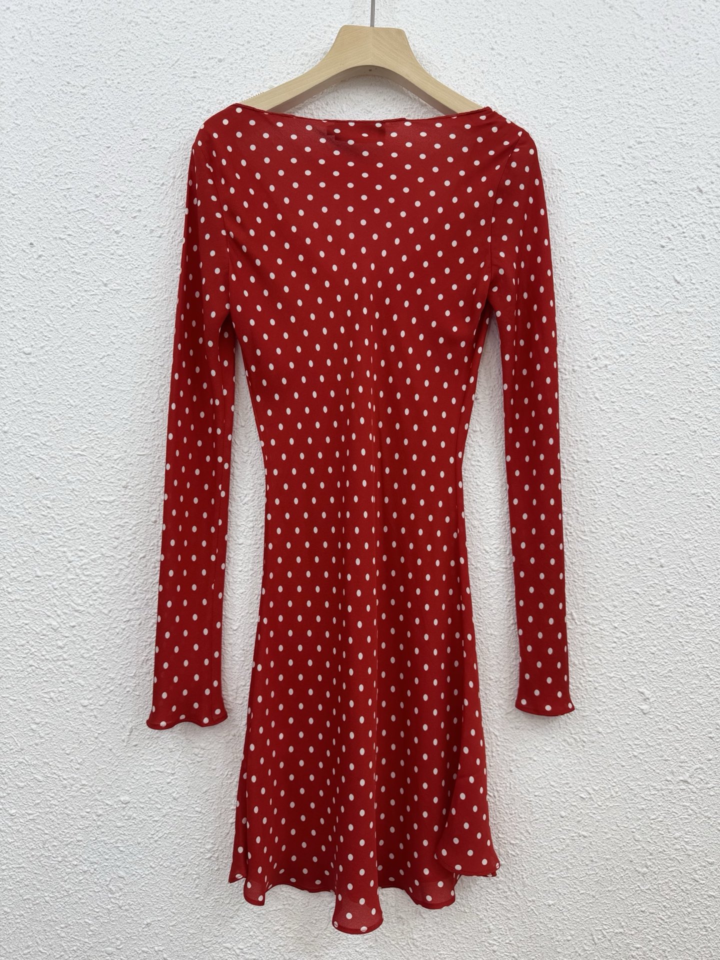 Elegant Silk Printed Dress - Chic & Timeless Fashion for Women 9 i1754106058951 7716 0 6