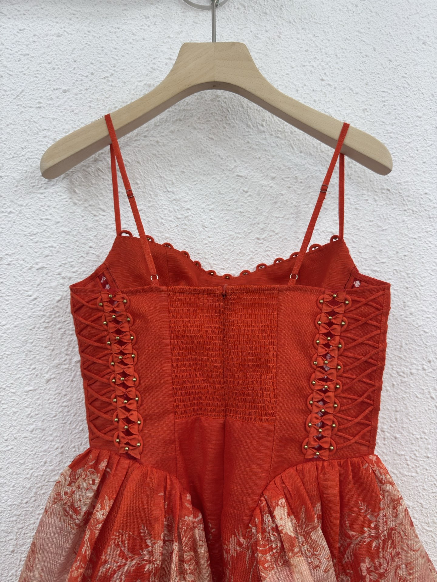 i1763779453558 2027 0 7