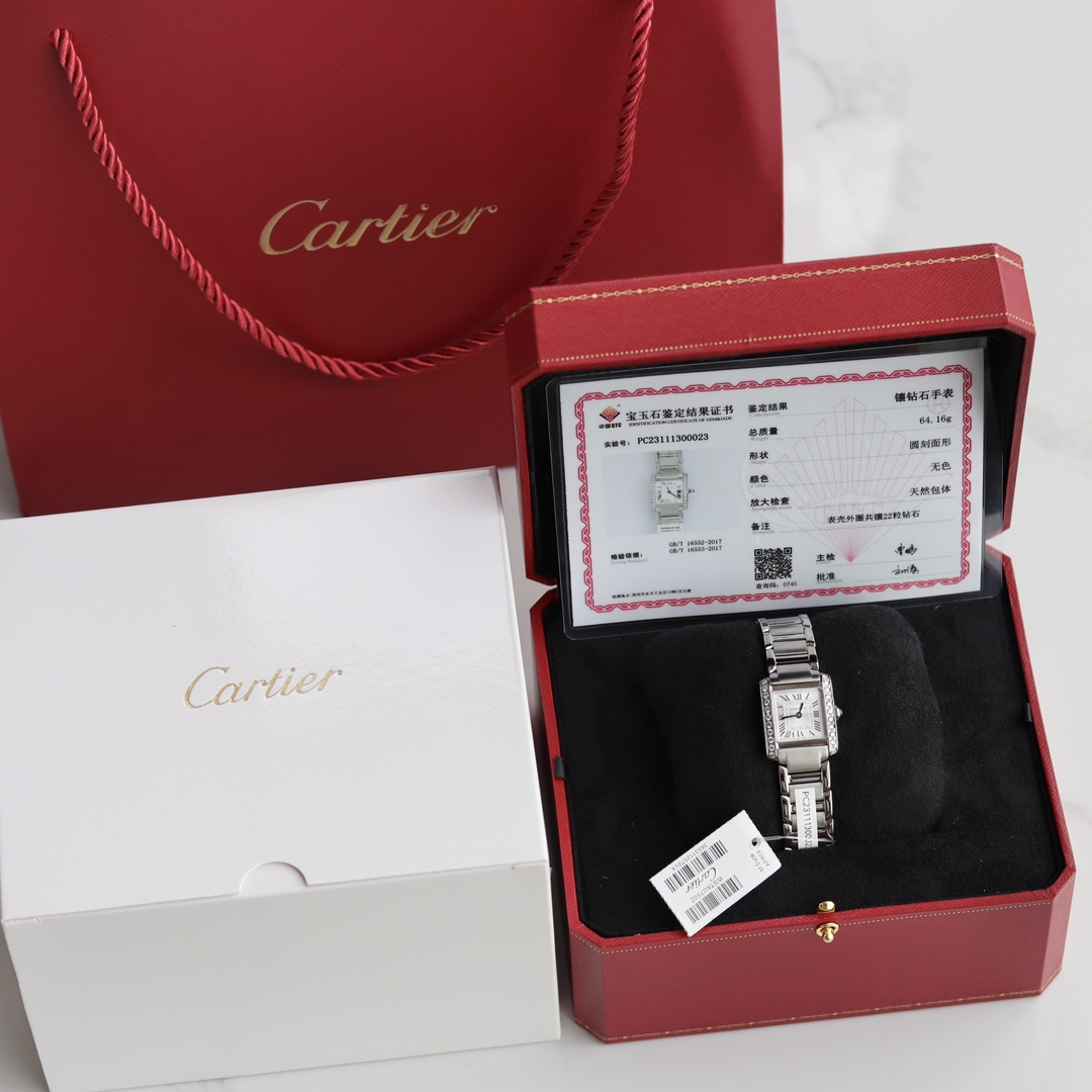 NO:143088,The latest launch of the latest 2nd generation TANK Francaise French tank real diamond women's watch on the entire network!  The case is set with 22 2.1 super large diamonds, about 0.7 carats, equipped with a test certificate of the national inspection agency!  One item, one certificate, one watch, one code. The dial size is 25.7*21.2mm. As the core element of the TANK series, the second generation has improved the details of the case, crown, bracelet, and dial design, and the overall style is more modern!  The new case and bracelet are made of imported 316F stainless steel. The movement is made of imported Swiss quartz movement. The case size is slightly higher than the old model, and the proportion of the bracelet links has also been redesigned. Both are made of large-area brushed satin craftsmanship. The case and bracelet are integrated with extremely coherent lines, elegant and neat!  The links of the integrated chain strap are made of a 