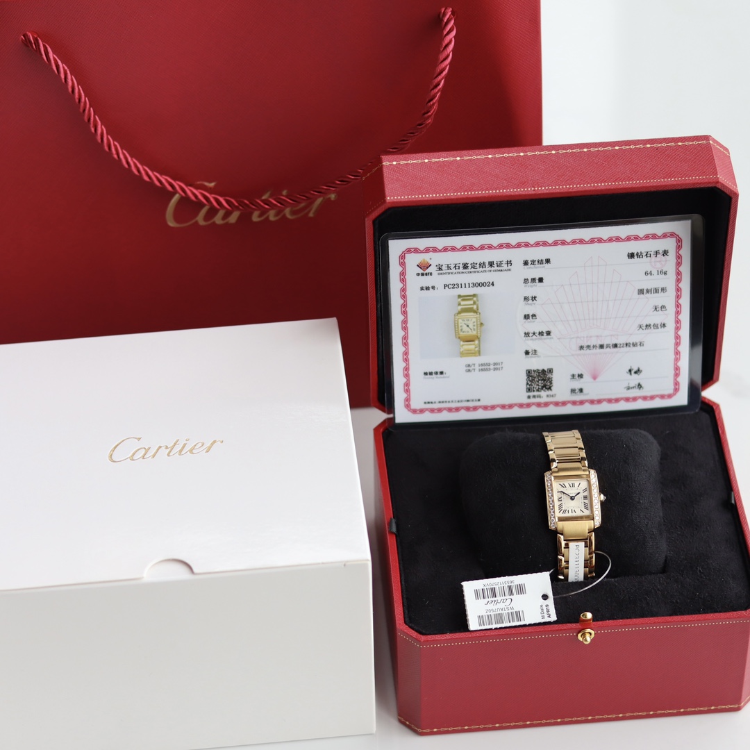 NO:143123,The latest launch of the latest 2nd generation TANK Francaise French tank real diamond women's watch on the entire network!  The case is set with 22 2.1 super large diamonds, about 0.7 carats, equipped with a test certificate of the national inspection agency!  One item, one certificate, one watch, one code. The dial size is 25.7*21.2mm. As the core element of the TANK series, the second generation has improved the details of the case, crown, bracelet, and dial design, and the overall style is more modern!  The new case and bracelet are made of imported 316F stainless steel. The movement is made of imported Swiss quartz movement. The case size is slightly higher than the old model, and the proportion of the bracelet links has also been redesigned. Both are made of large-area brushed satin craftsmanship. The case and bracelet are integrated with extremely coherent lines, elegant and neat!  The links of the integrated chain strap are made of a 