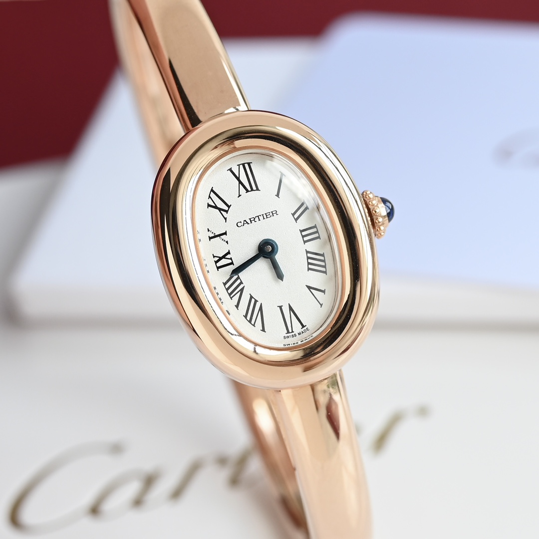 Cartier 卡家 之作浴缸系列 Baignoire 全新“浴缸”手镯腕表 表壳尺寸：24 6*18