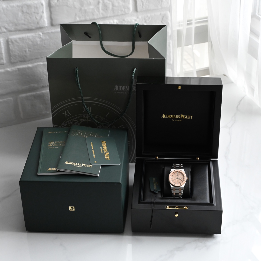 NO:882150,A Audemars Piguet model 2, audemars19860909A 爱彼 款2,,audemars,Watch