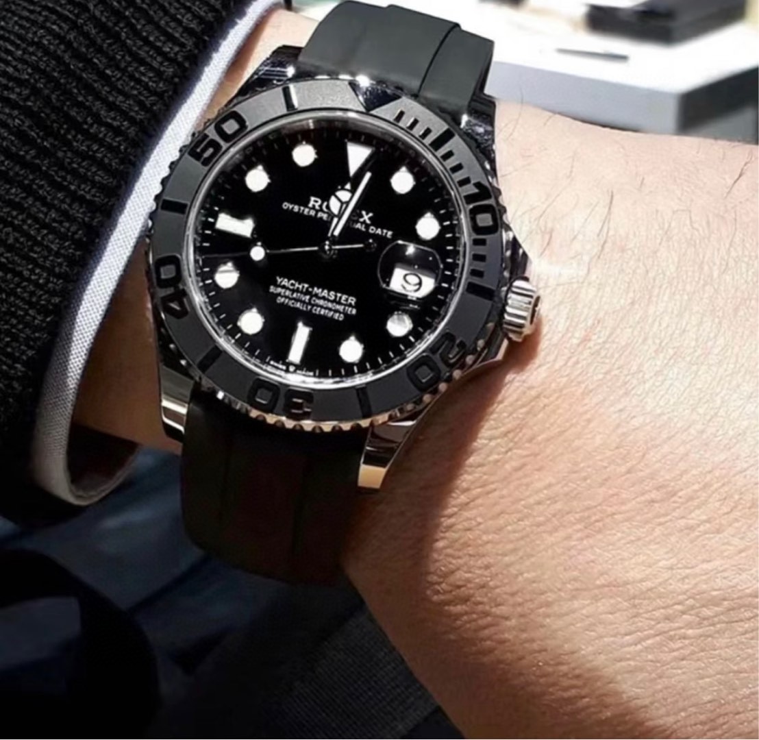 NO:393390,Silver hand-up picture,19860909银色上手图,,Watch