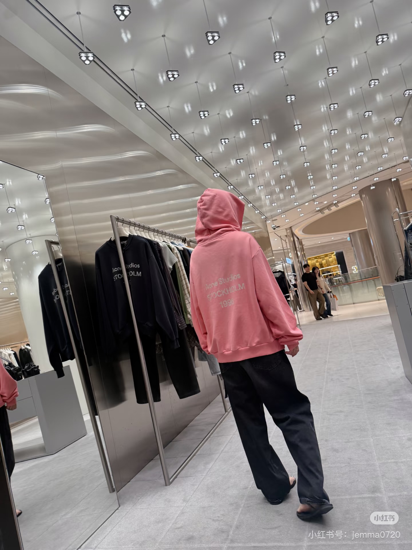 香奈儿 Chanel 高级成衣风衣外套及大衣服装 #81678381 3