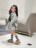 Costume gris à fermeture éclair de style MIU 51017, le costume à la mode du printemps et de l'été est là ! Le tissu est un tissu en coton aéré sur mesure, qui est élastique et délicat, et sa rigidité est également très bonne, ce qui améliore considérablement les marques de rides ~ 1 Costume gris à fermeture éclair de style MIU 51017, le costume à la mode du printemps et de l’été est là ! Le tissu est un tissu en coton aéré sur mesure, qui est élastique et délicat, et sa rigidité est également très bonne, ce qui améliore considérablement les marques de rides ~