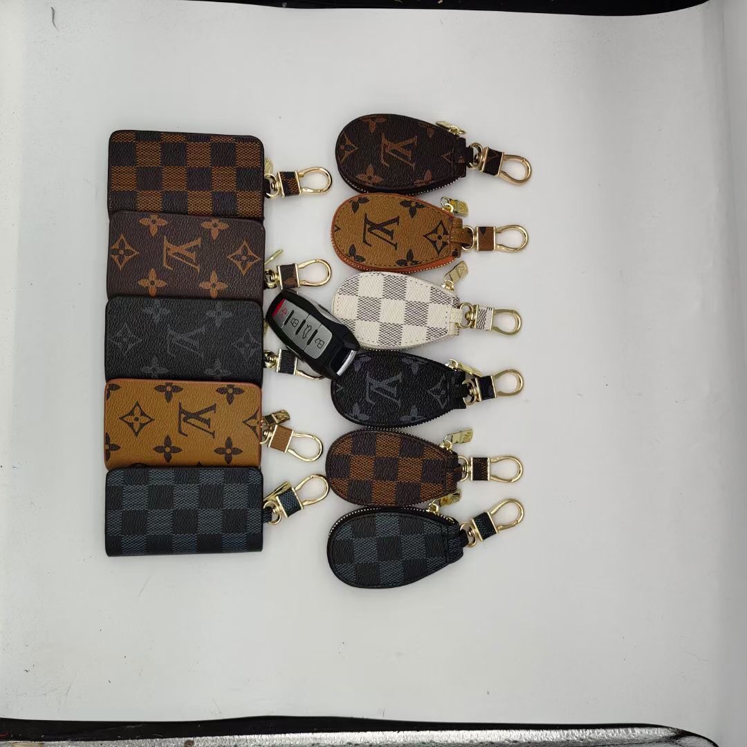 Leather keychain, product shot