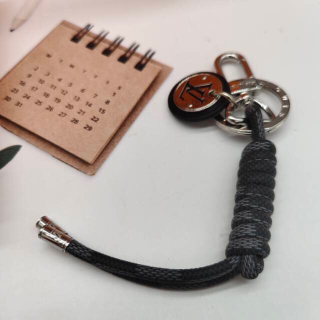 Front view of braided leather keychain
