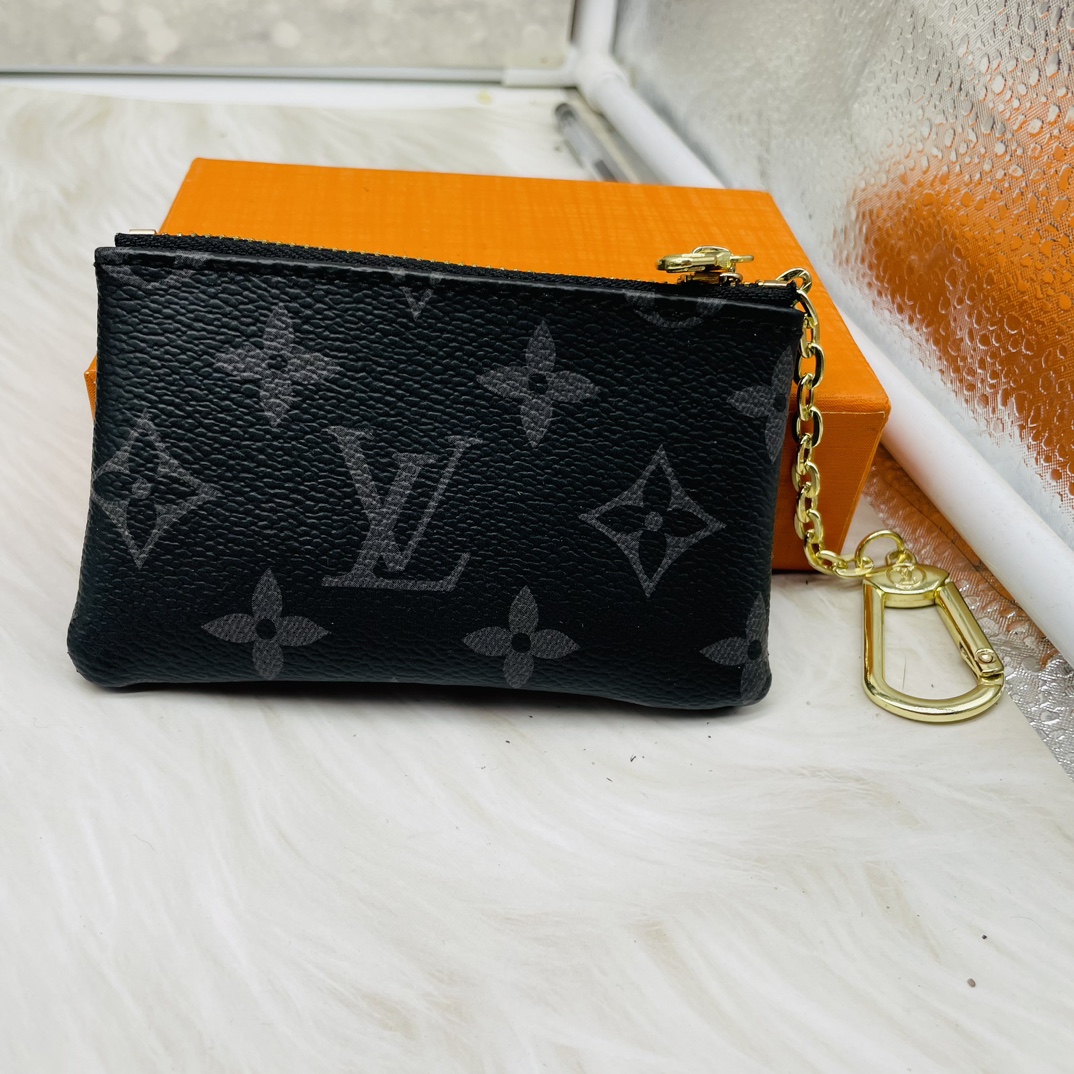 Back view of the leather card and document holder