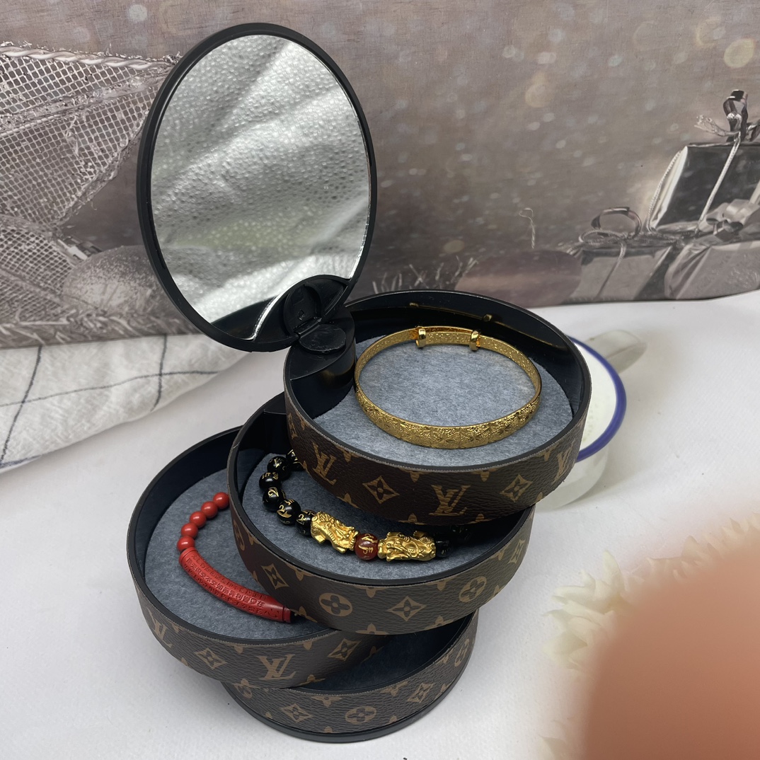 Rotating Cosmetic Organizer - Material Close Up