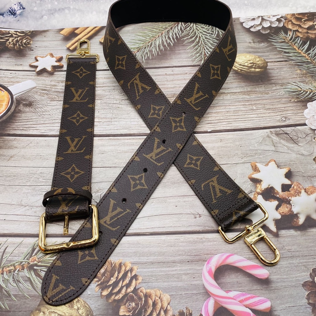 Front view of an adjustable leather shoulder strap