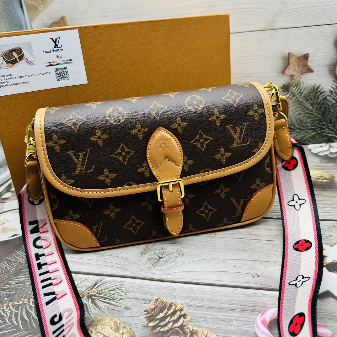 Adjustable Leather Shoulder Strap - On Handbag Leather shoulder strap attached to a handbag