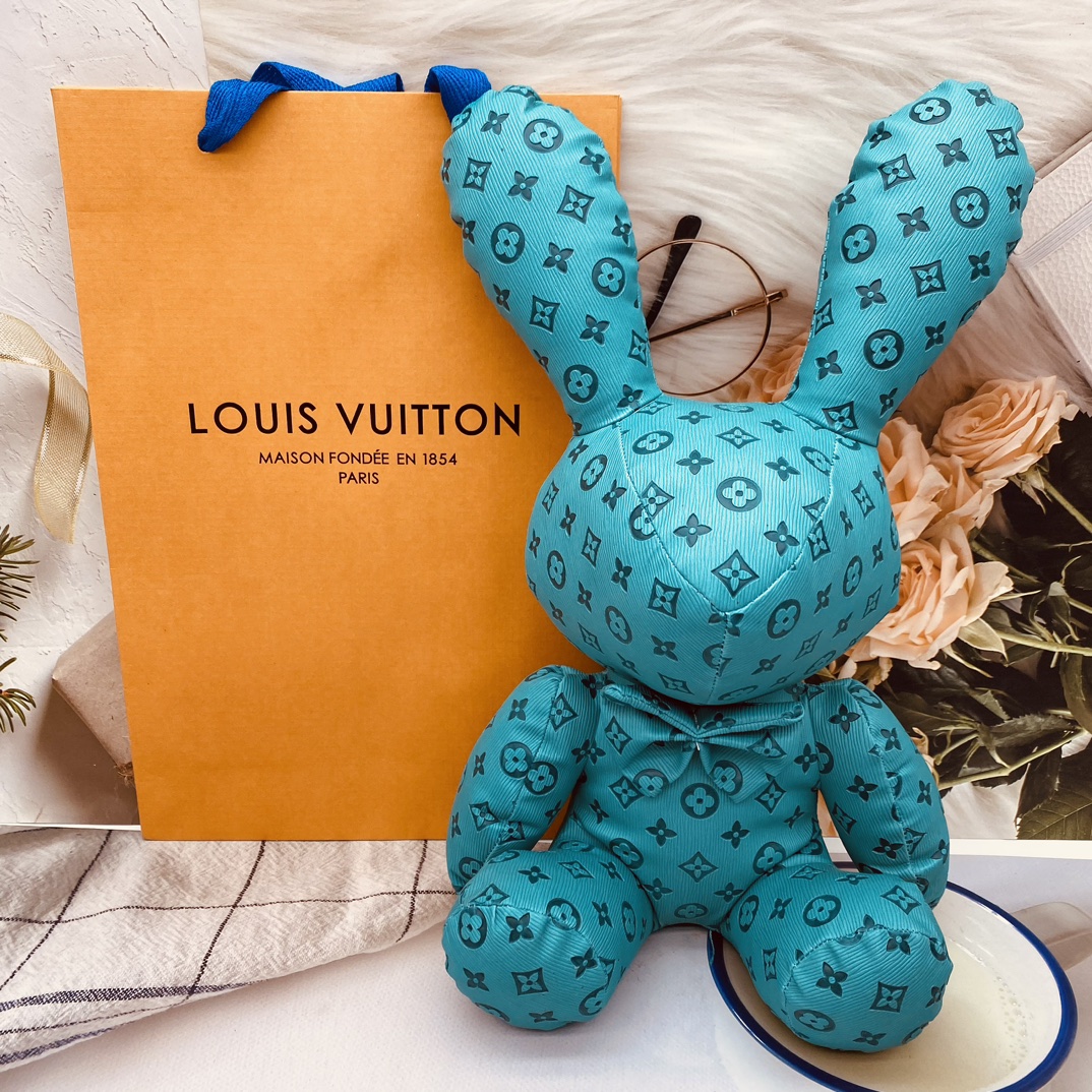 Interior view of bulldog doll handbag