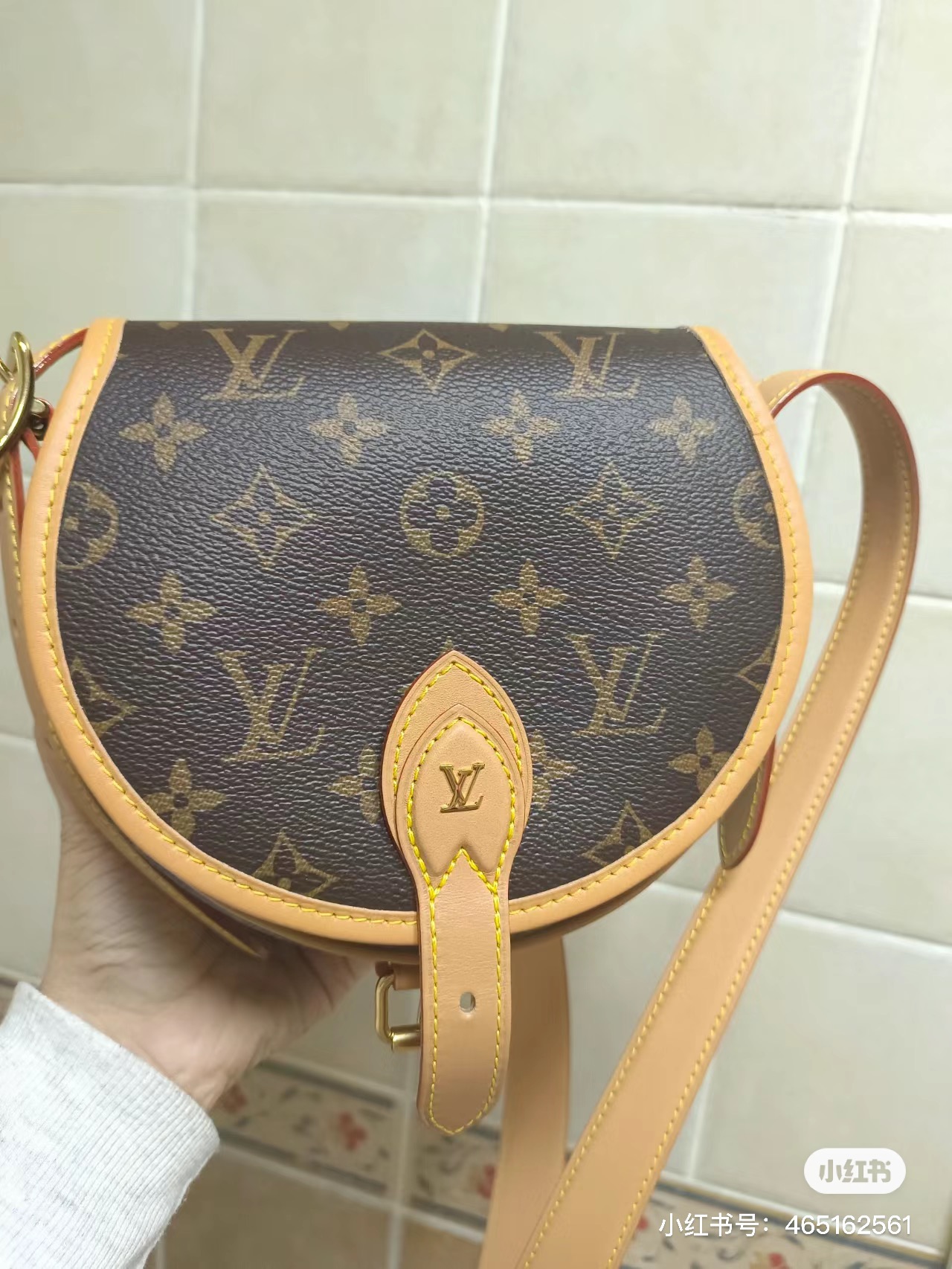 Genuine leather crossbody bag front view