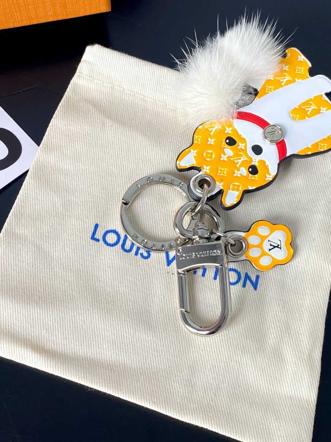 Shiba Inu puppy keychain side view