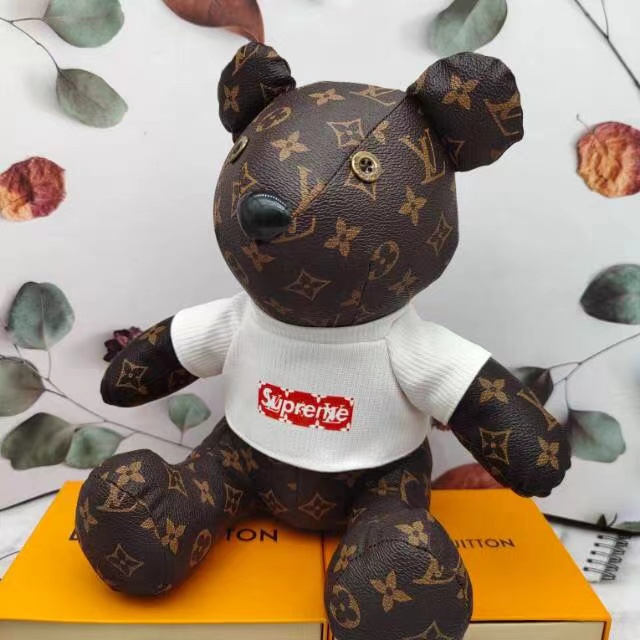 Side view of a bulldog doll handbag