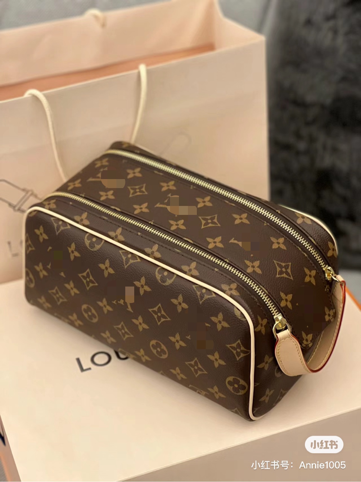 Leather crossbody bag set