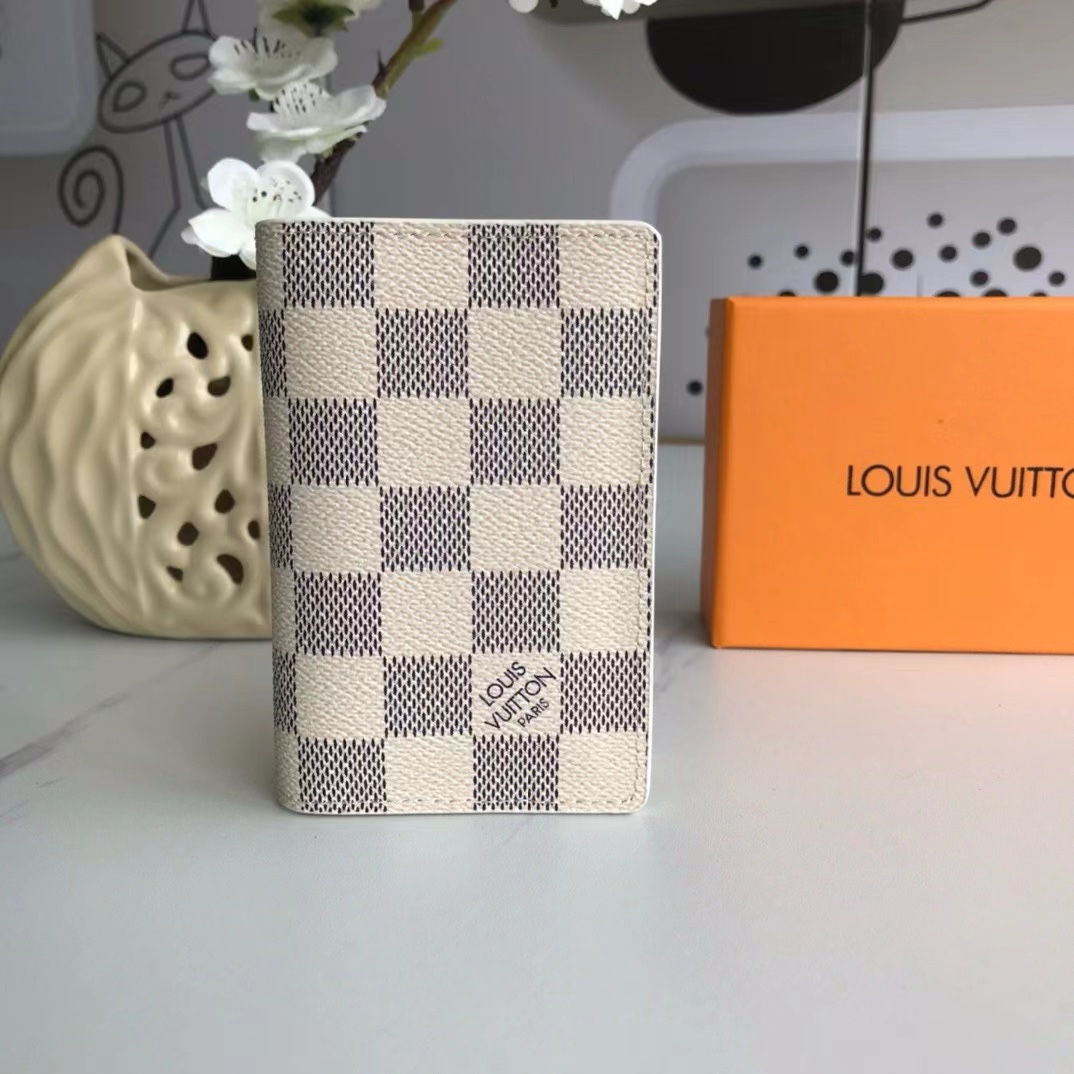 Leather glasses case packaging