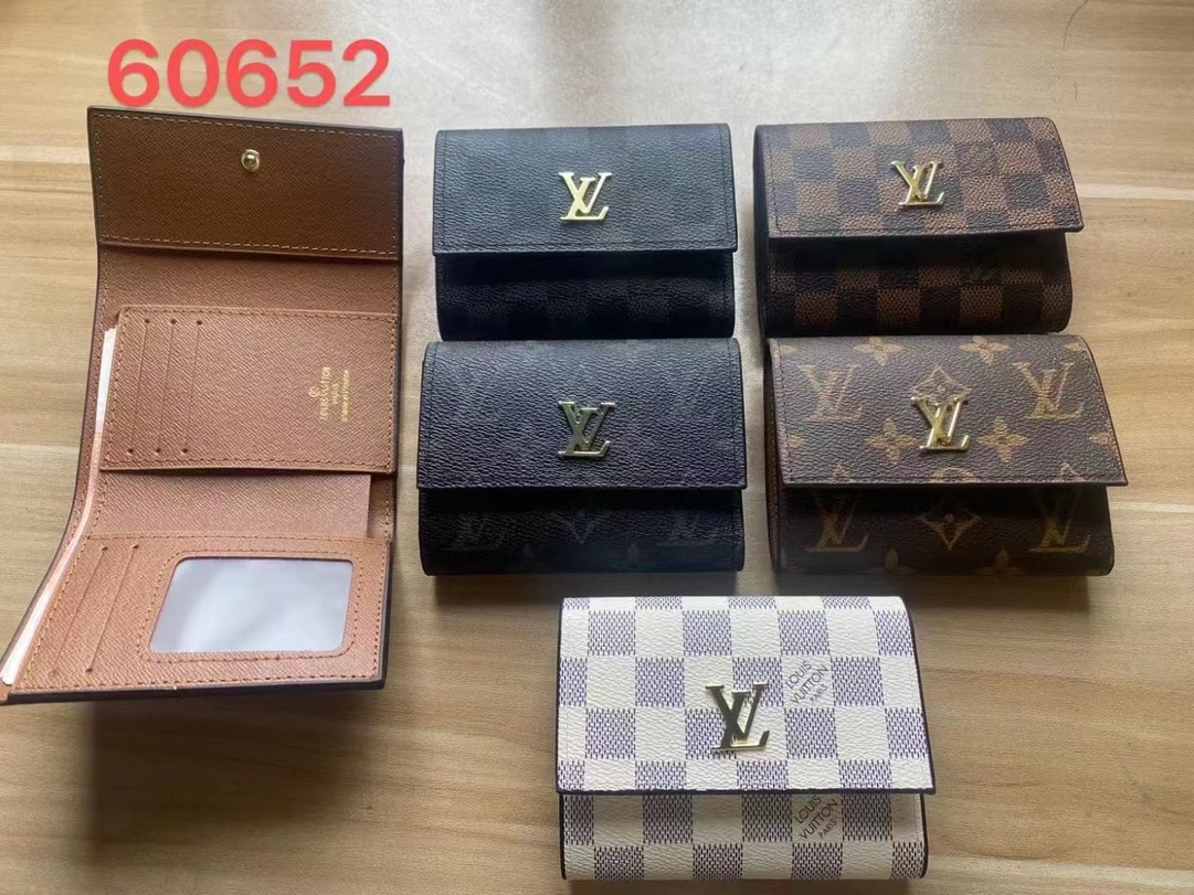 Three-Fold Leather Wallet - Closed