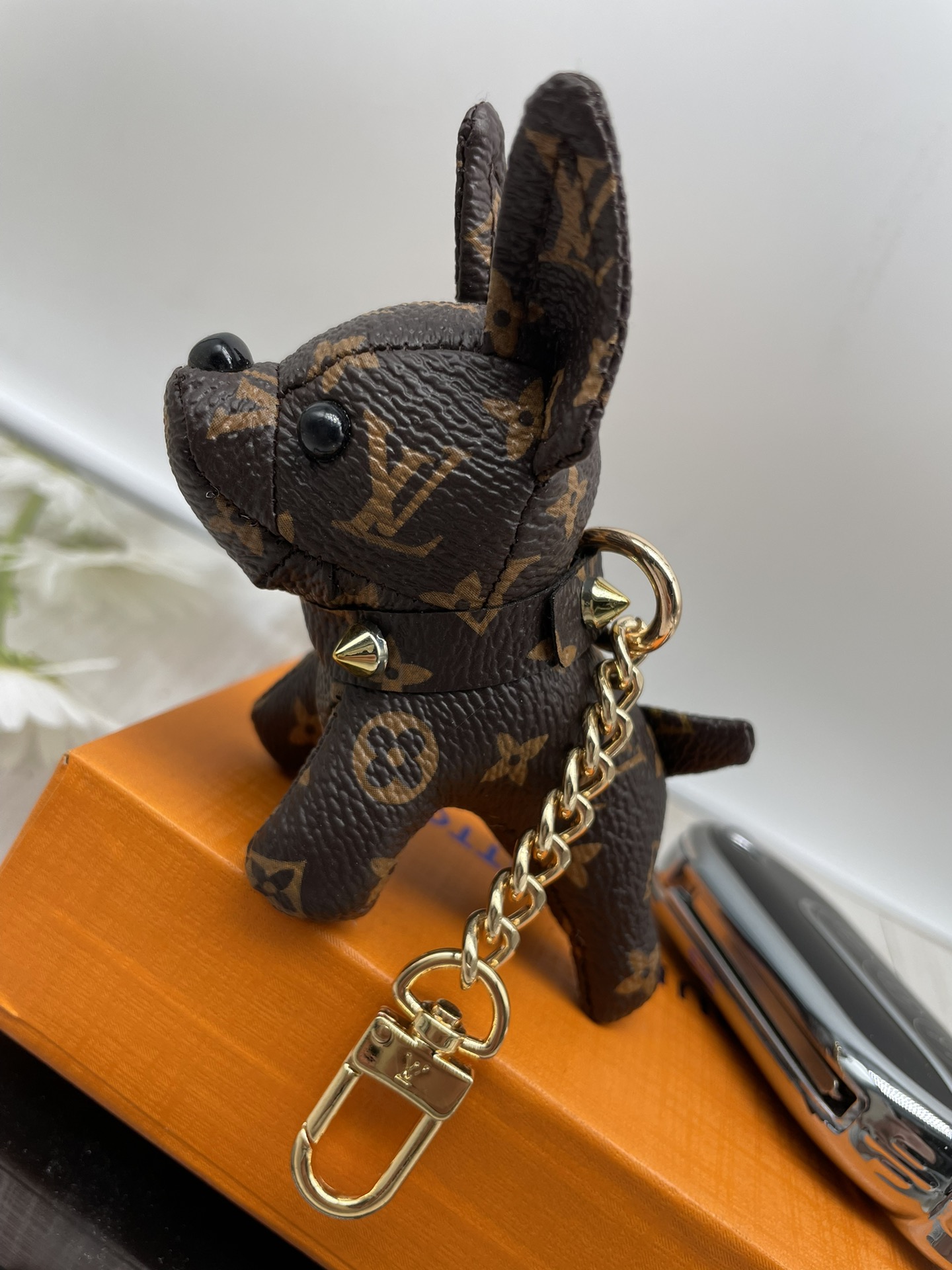 Mini bulldog doll handbag side view