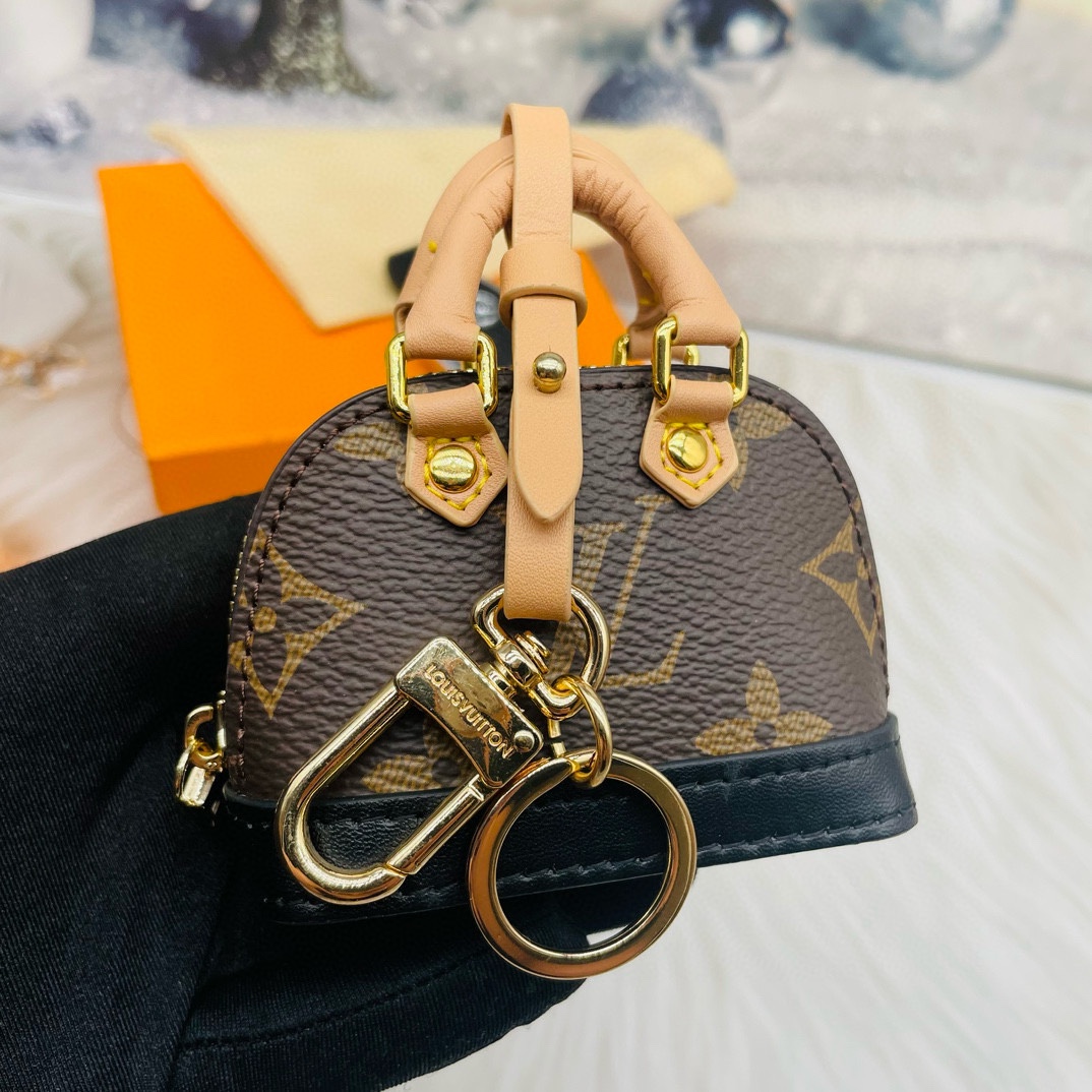 Mini Handbag leather texture